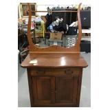 Vtg Oak Washstand Size 28x16x54