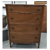 Vtg Traditional Mahogany Bow Front Chest