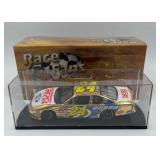 1:24 Jeff Gordon 2002 Monte Carlo DuPont 200th