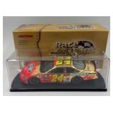 1:24 Jeff Gordon 2004 Monte Carlo DuPont