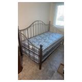 Metal day bed w/ trundle. 80"x38"