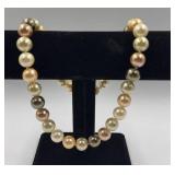 South Sea type Tahitian multi color pearl