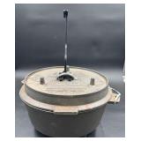 Camp Chef Lewis & Clark Dutch oven