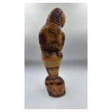 Hand carved wooden parrot by Hudon 2003. 14ï¿½