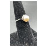 925 sterling silver cultured pearl ring. Size 6.5