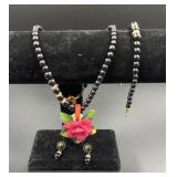 Black beaded choker necklace 16' w/ bracelet &