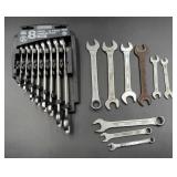 Craftsman 8pc combo wrench set & ass. Wrenches.