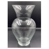 clear glass urn shape vase. 11'