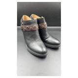 Naturalizer Cassia black leather booties.  Size 9