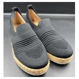 Adrienne Vittadini Niko slip-on sneakers. Size 9