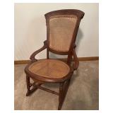 Amish-Style Steam-Bent Oak Rocking Chair 