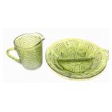2 Pcs Vintage Avocado Green Glass