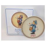 Goebel Hummel Plate - The Mailman 1983