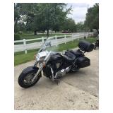 2005 KAWASAKI Vulcan 2000 MOTORCYCLE