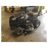 Craftsman LT2000 Lawn Tractor