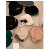 Atq/Vtg Ladies' Hat & Hat Box