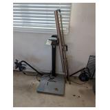 Copy Stand & Standing Projector Screen