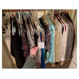 Wms Sz M/L/XL Name Brand Dress Shirts