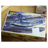 Academemt Minicraft Model Plane