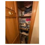 Bathroom Linen & Toiletries