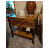 Riverside Furniture Medley Side Table