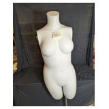 Female Mannequin (B)