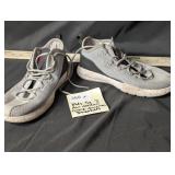 Kids Sz 3 Air Jordan Gray Jumpman Sneakers