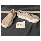 Kids Sz 1 Vans Polka Dot Slip On