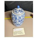 Vintage Chinaserie Blue & White Floral  Ginger Jar