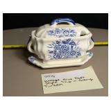 Vintage Blue Deft Style Soup or Gravy Tureen