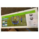 7' Trampoline with Enclosure