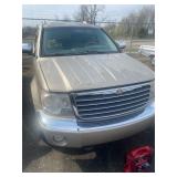 2008 Chrysler  Aspen SUV