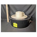 VTG Frank Olive ladies straw hat with bow, hat box