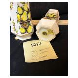 80's Remington Fruit Medley S&P Shakers
