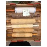 Lot of ATQ/VTG wood and ceramic rolling pins