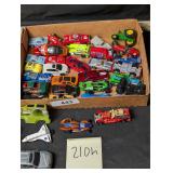 Lot of vintage diecast cars, trucks, tractors, etc
