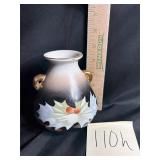VTG Rozane Ware Royal glaze vase, Holly leaves