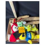 Lot of vintage stuffed animals