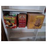 Several vintage collectible