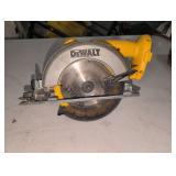 DeWALT DW939 18V Cordless 6-1/2' Circular Saw