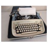 Vintage Royal Safari typewriter
