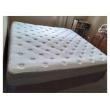 Bamboo King Size Mattress & Box Spring CLEAN
