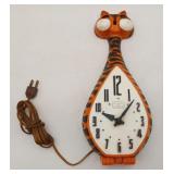 Spartus 1960's Tiger Wall Clock Moving Eyes CNOTES