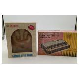 Vintage Stylophone Organ & Promtrex Radio