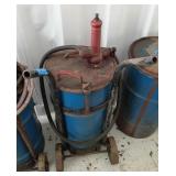 35 Gallon oil Barrel and Pump with Cart