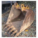 30 Backhoe Bucket Fits Cat Caterpillar