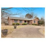 305 Mosley Drive, Springfield, TN 37172
