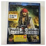 Blu-Ray DVD: Pirates of the Caribbean