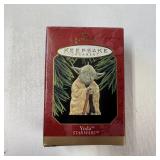 Hallmark Star Wars Ornament: Yoda