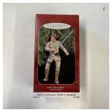 Hallmark Star Wars Ornament: Luke